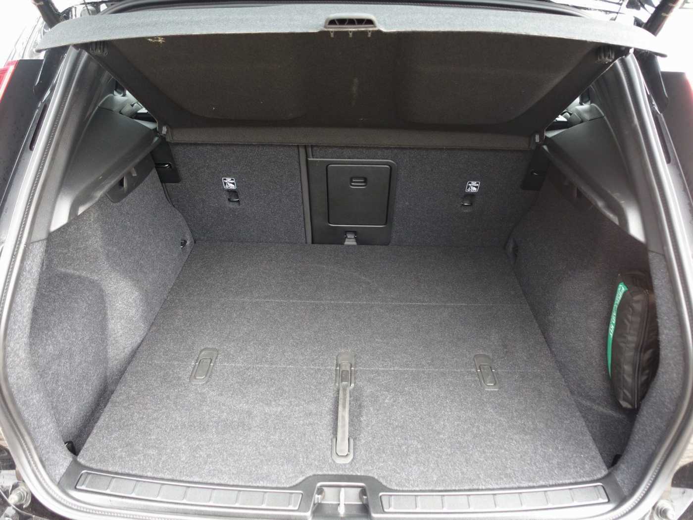 Volvo EX40 – Bild 24