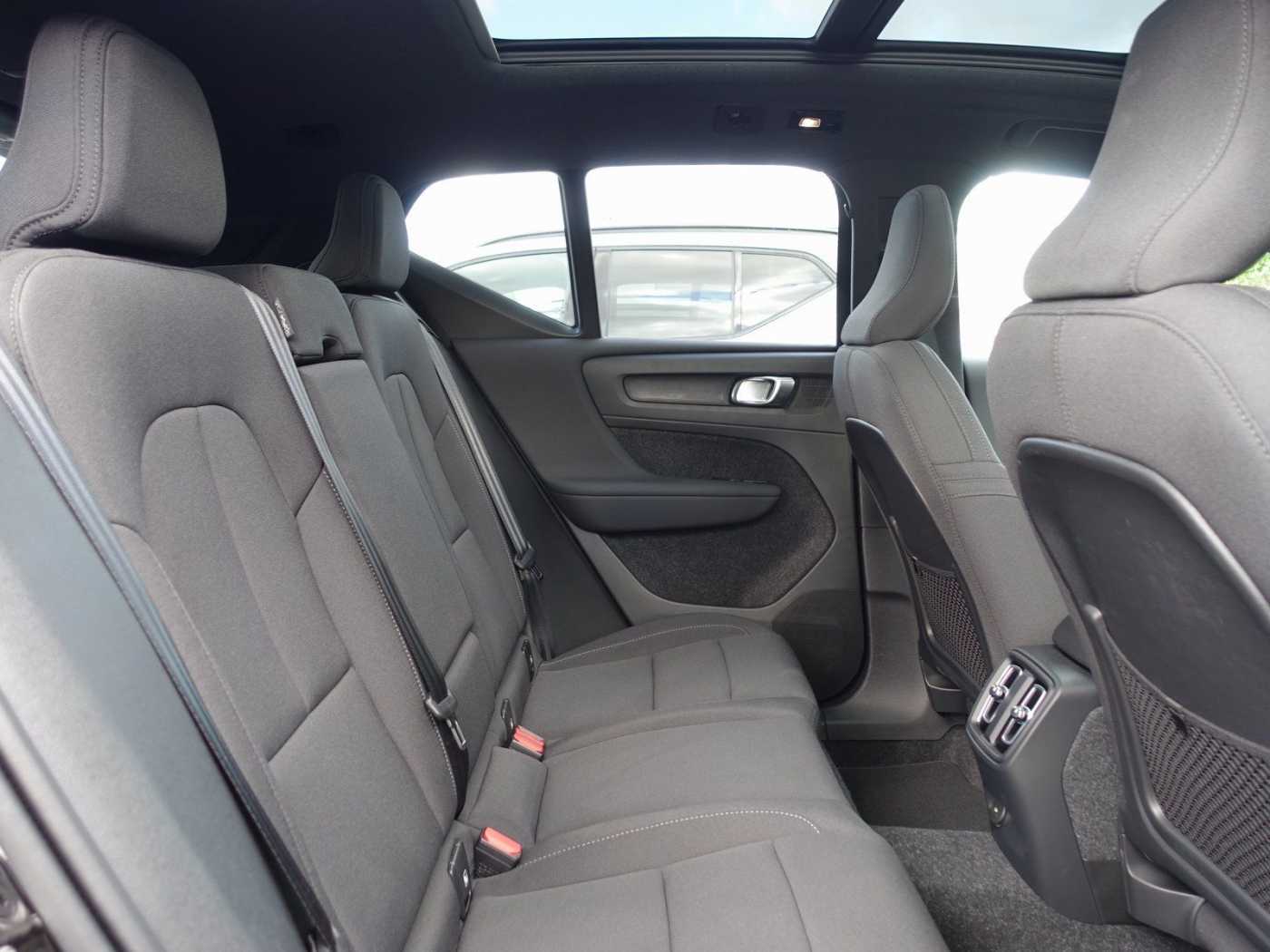 Volvo EX40 – Bild 9