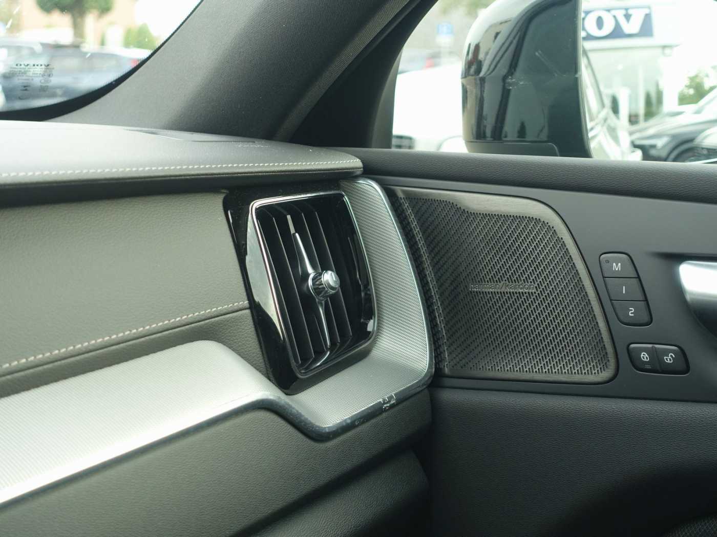 Volvo XC60 – Bild 21