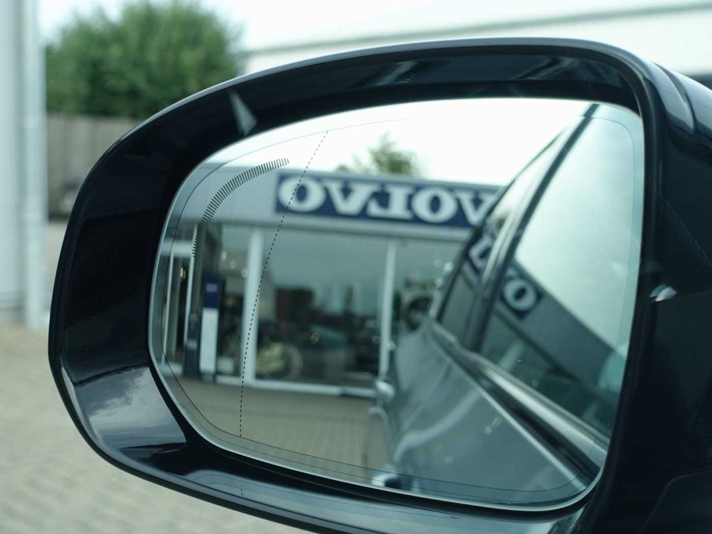 Volvo XC60 – Bild 24