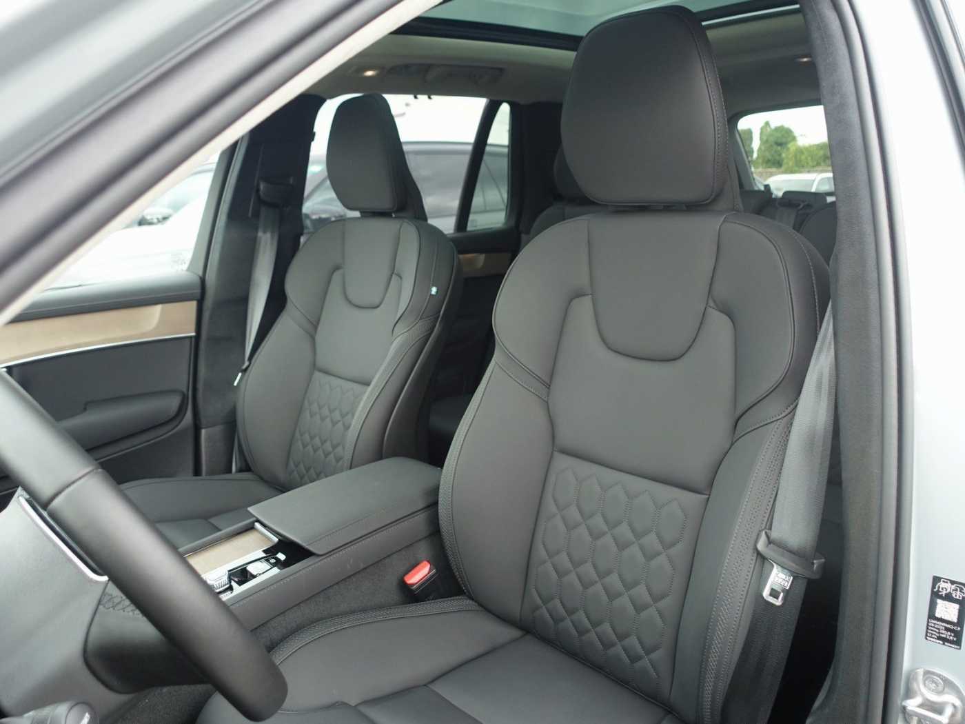 Volvo XC90 – Bild 11