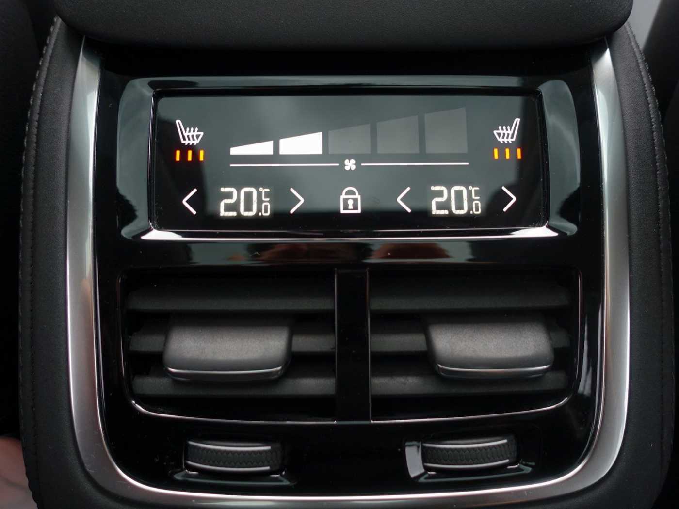 Volvo XC90 – Bild 14