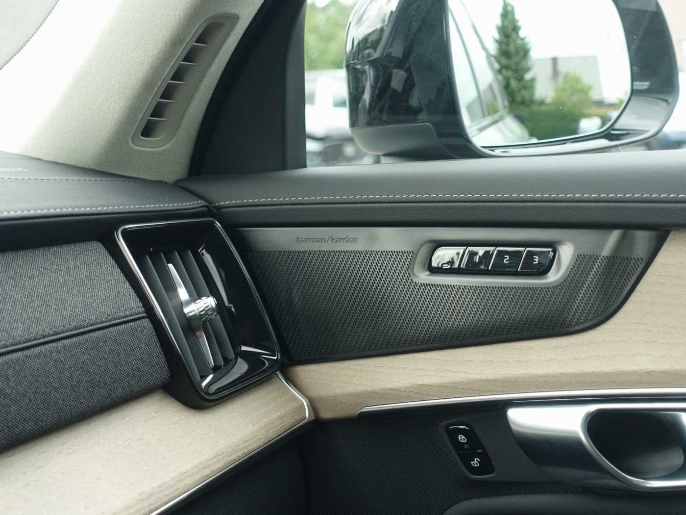 Volvo XC90 – Bild 22