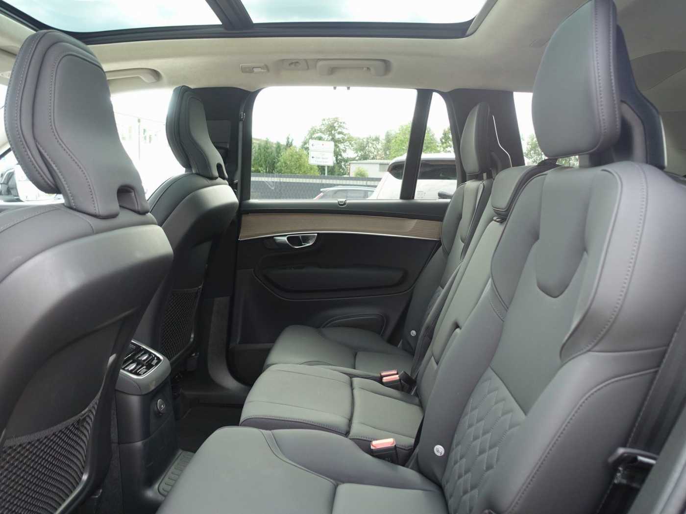 Volvo XC90 – Bild 10
