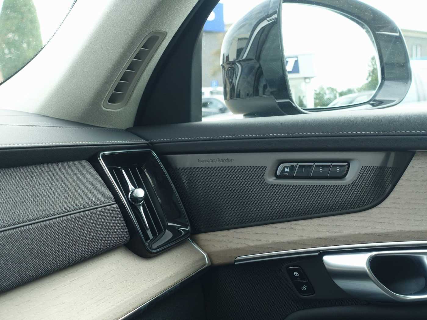 Volvo XC90 – Bild 22
