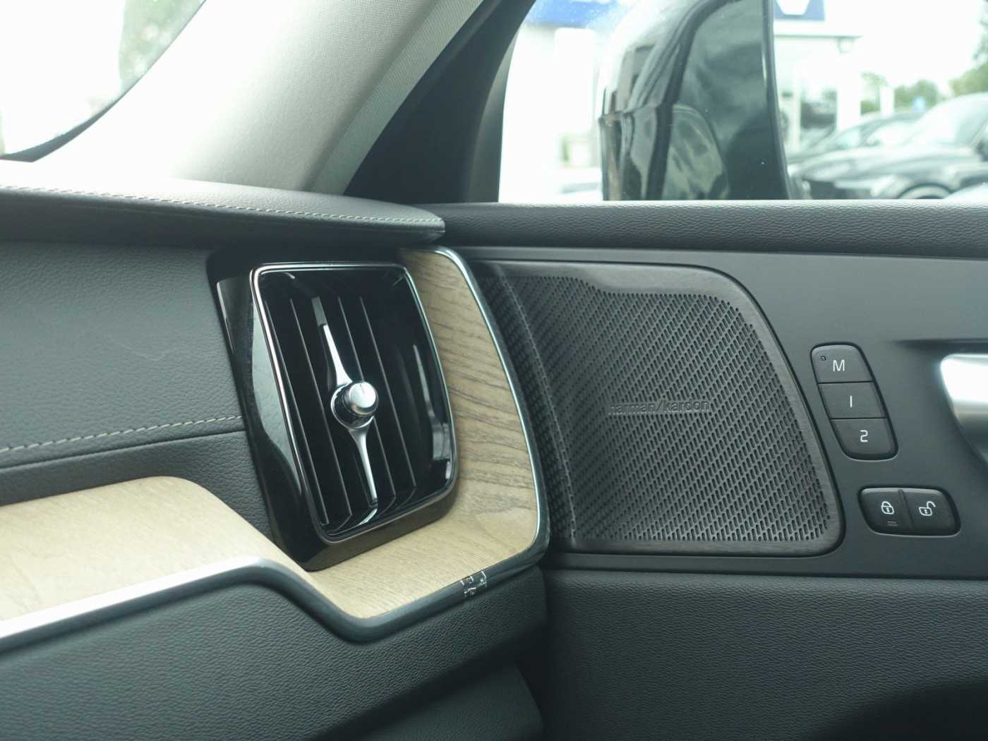Volvo XC60 – Bild 22