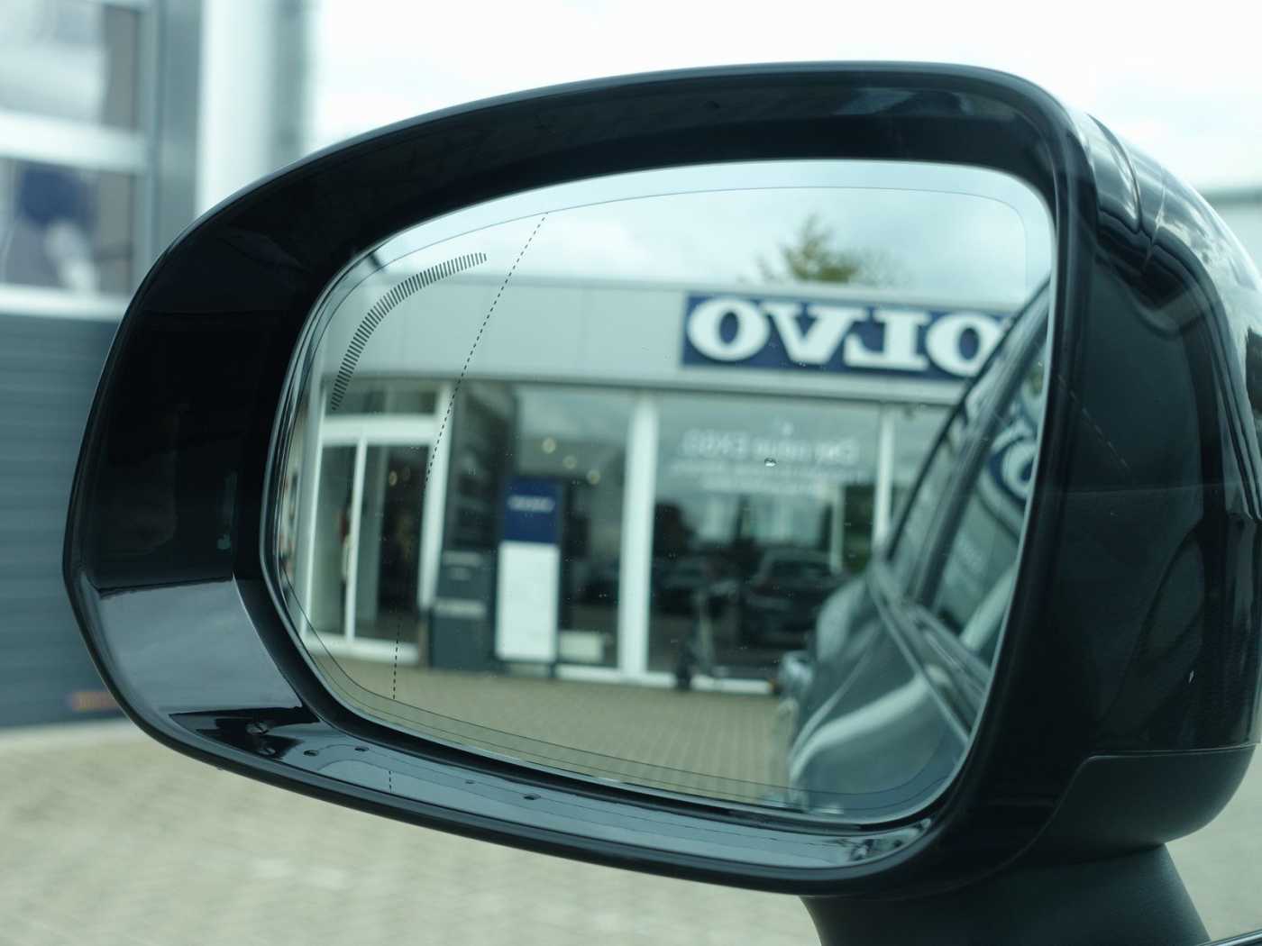 Volvo XC60 – Bild 25
