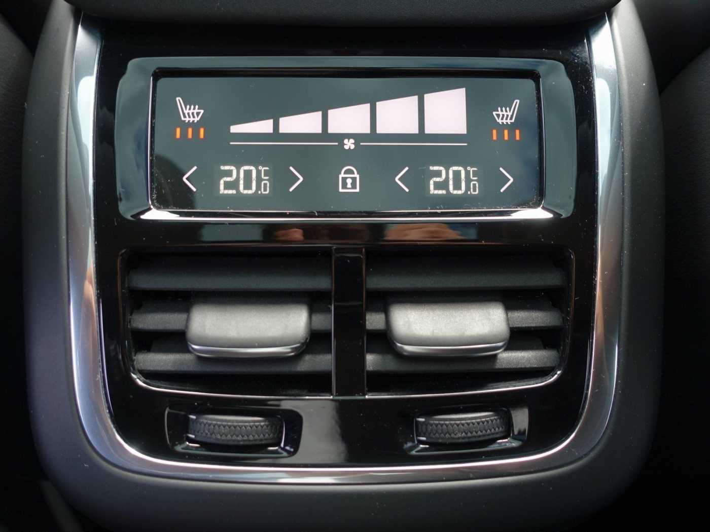 Volvo XC60 – Bild 14
