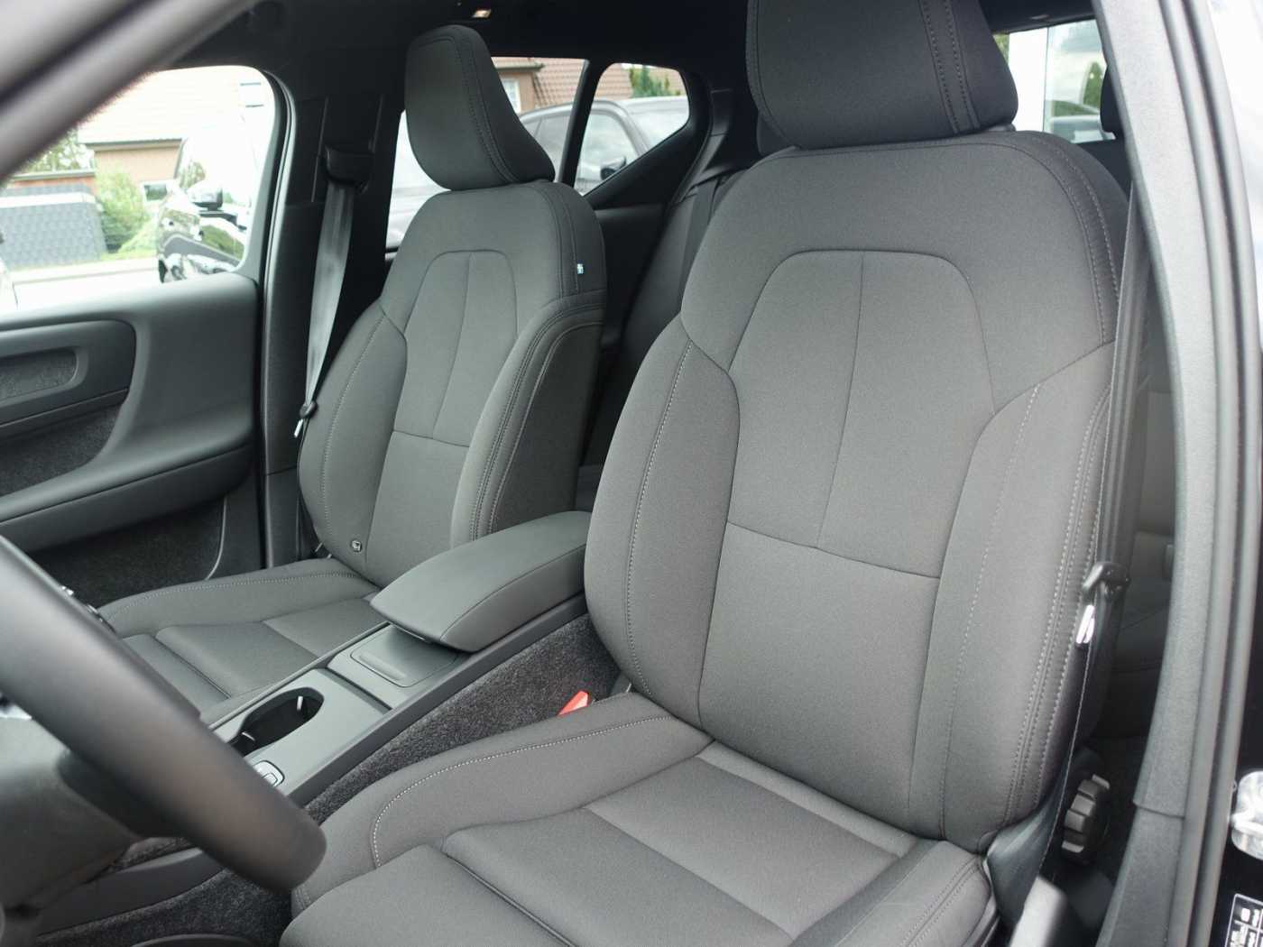 Volvo EX40 – Bild 11