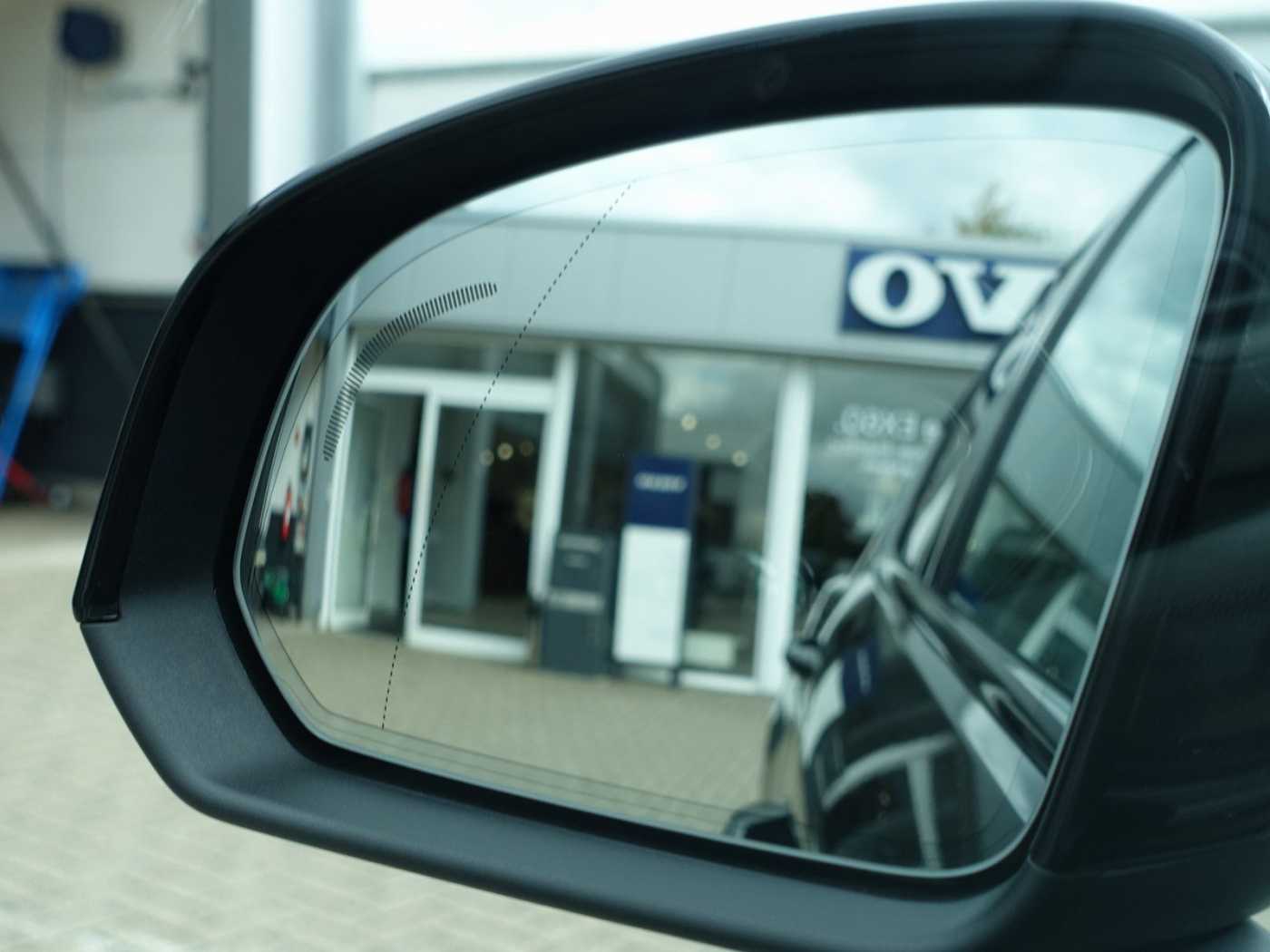 Volvo EX40 – Bild 23