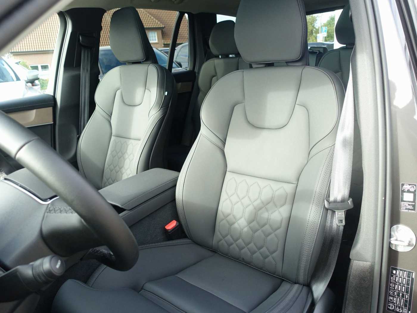 Volvo XC90 – Bild 11