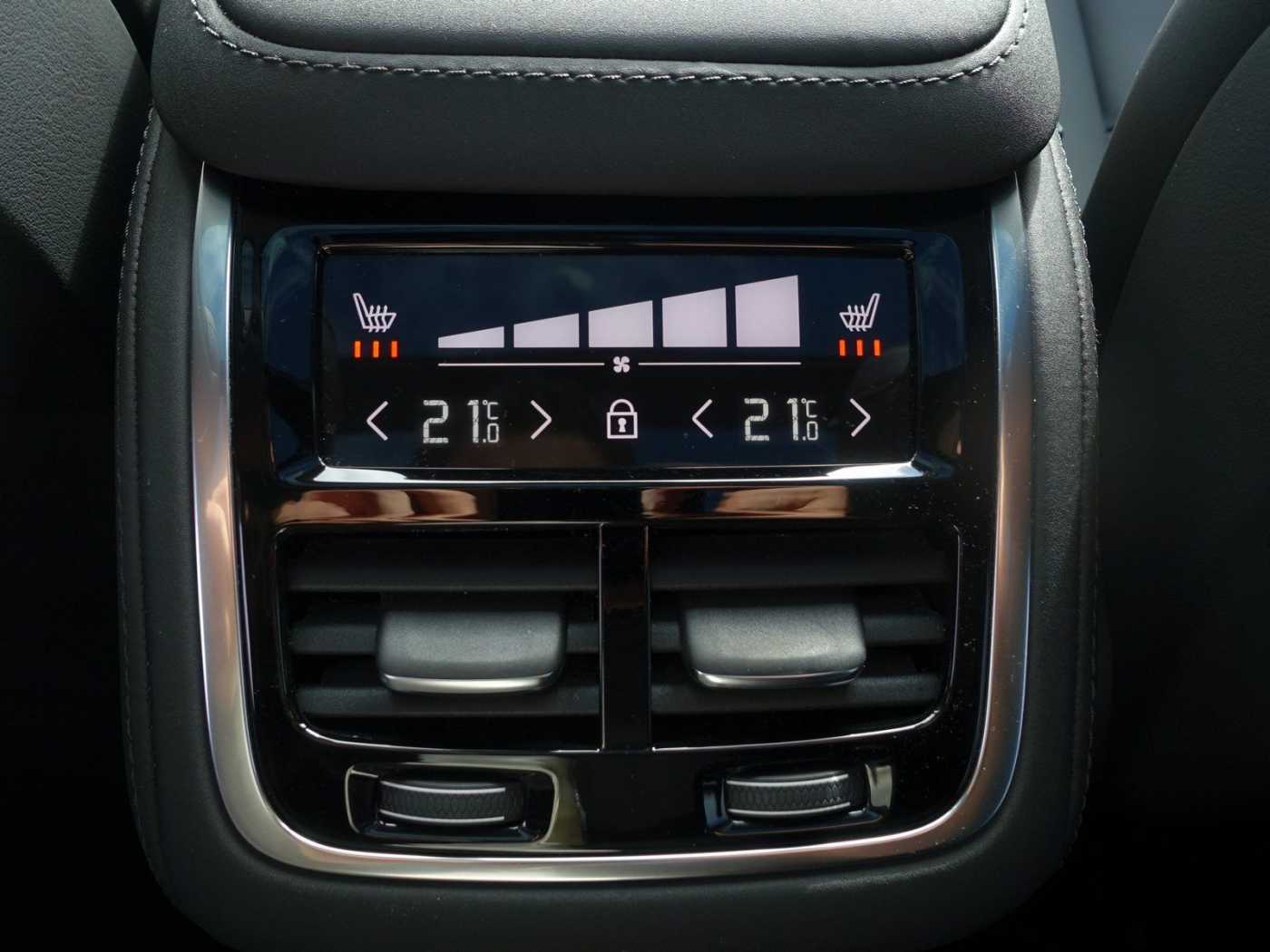 Volvo XC90 – Bild 14