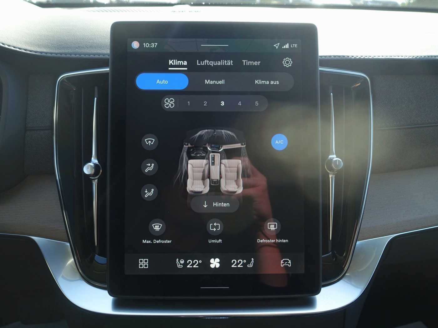 Volvo XC90 – Bild 18