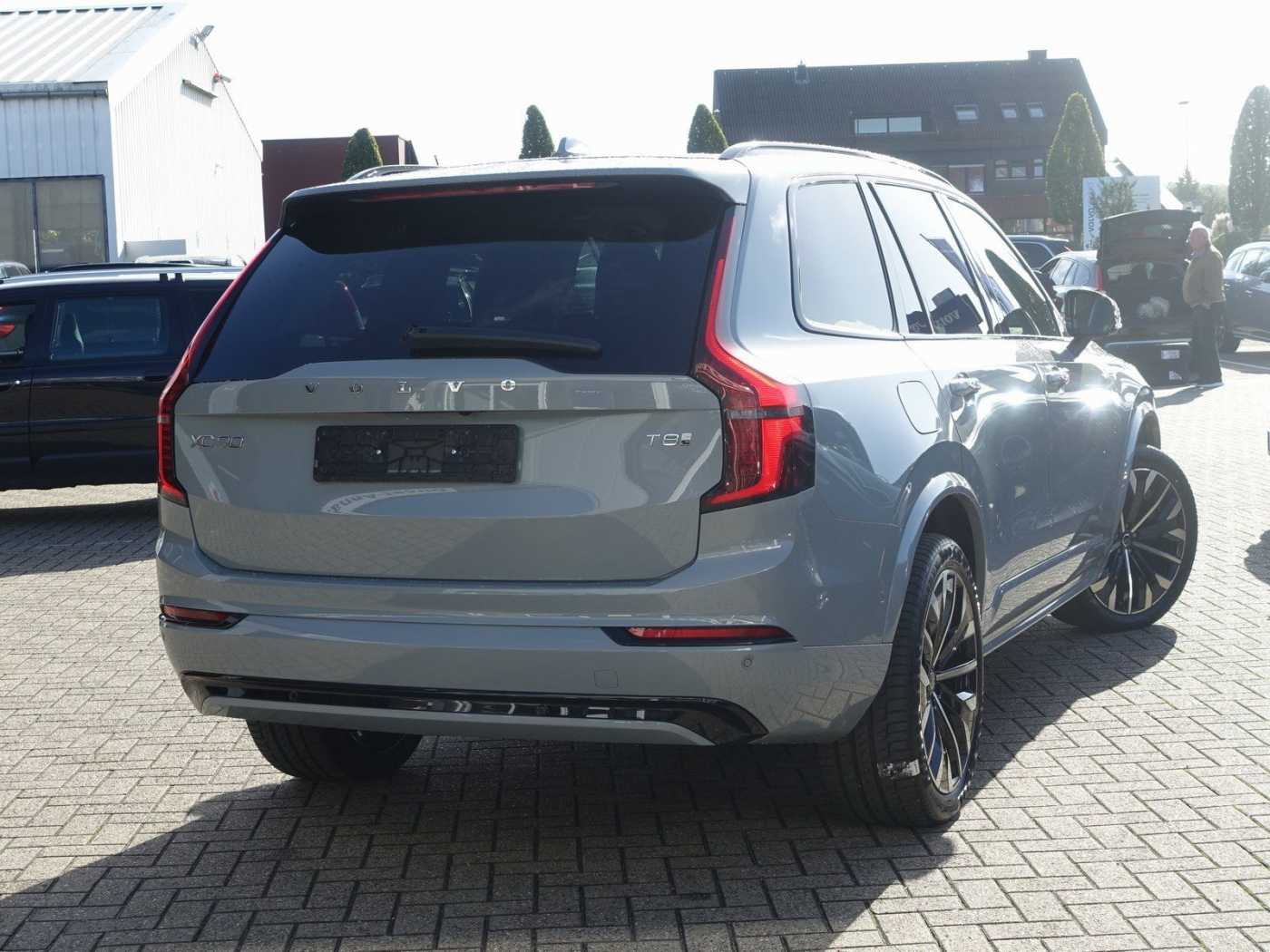 Volvo XC90 – Bild 2