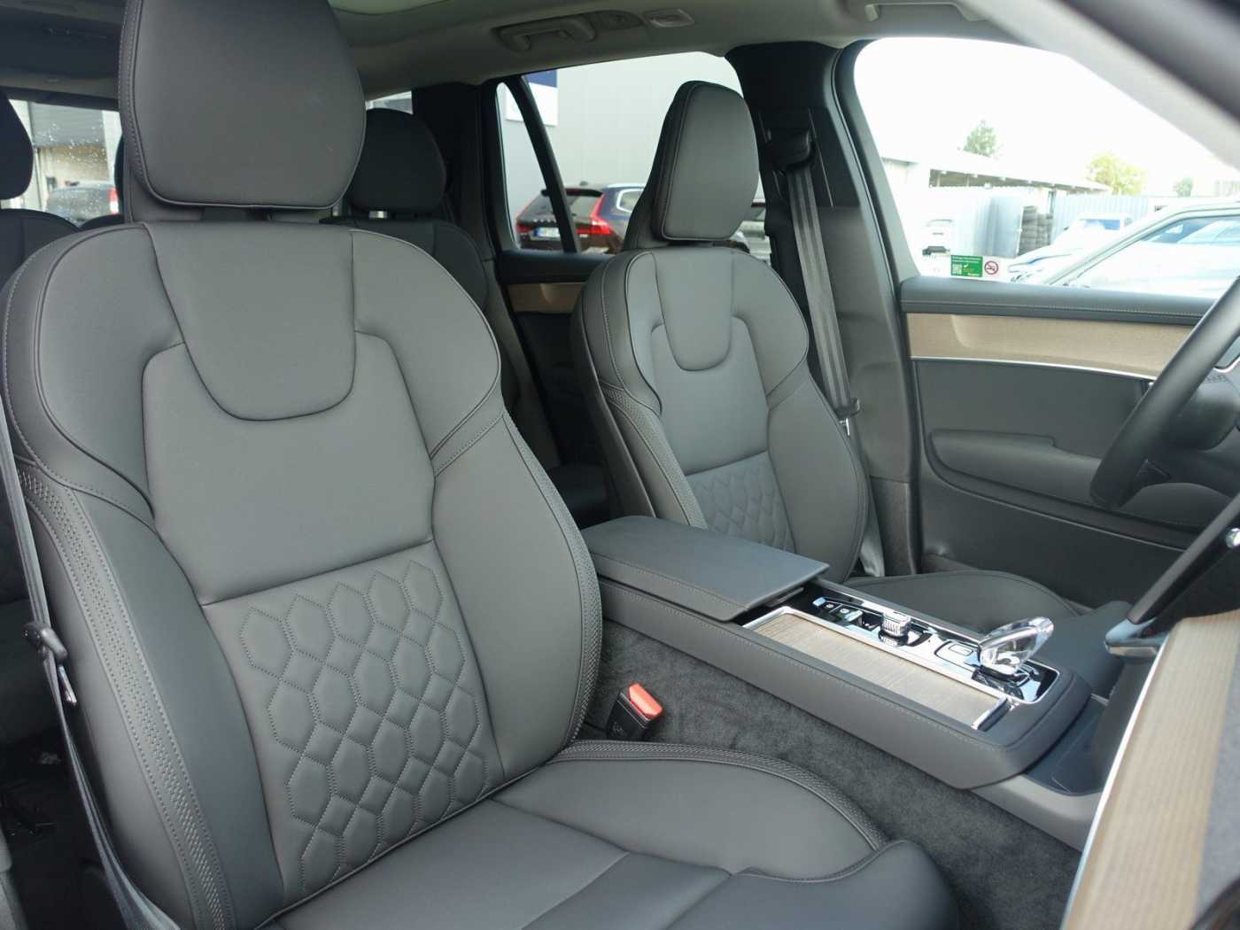 Volvo XC90 – Bild 8