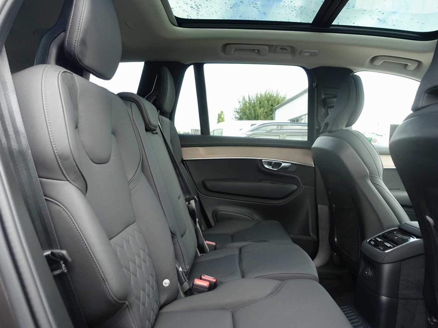 Volvo XC90 – Bild 9