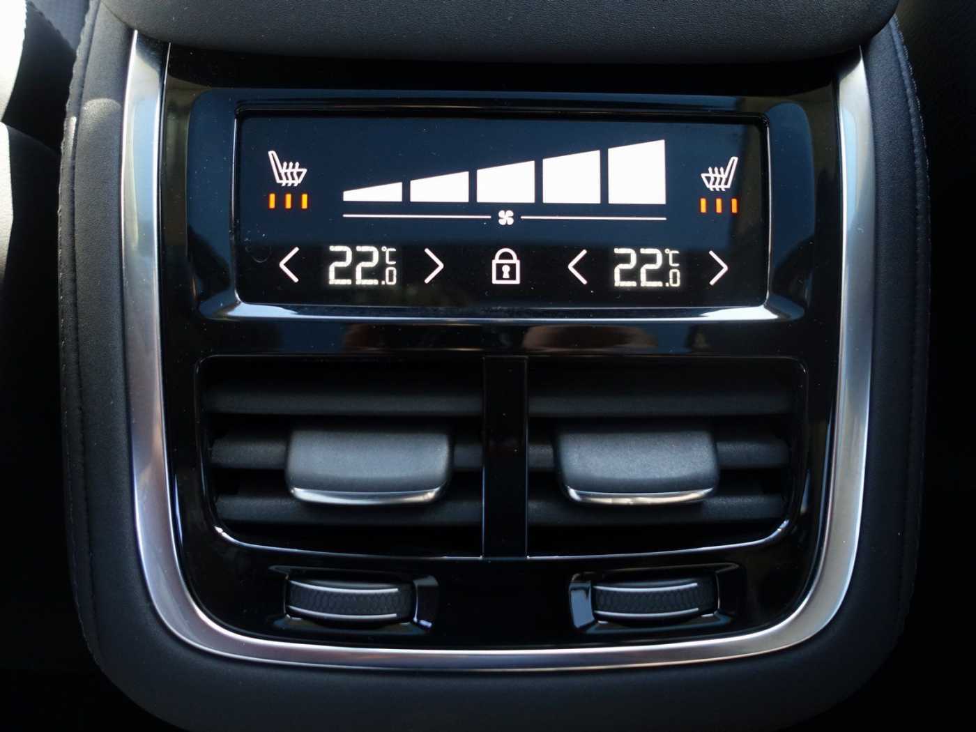 Volvo XC90 – Bild 14
