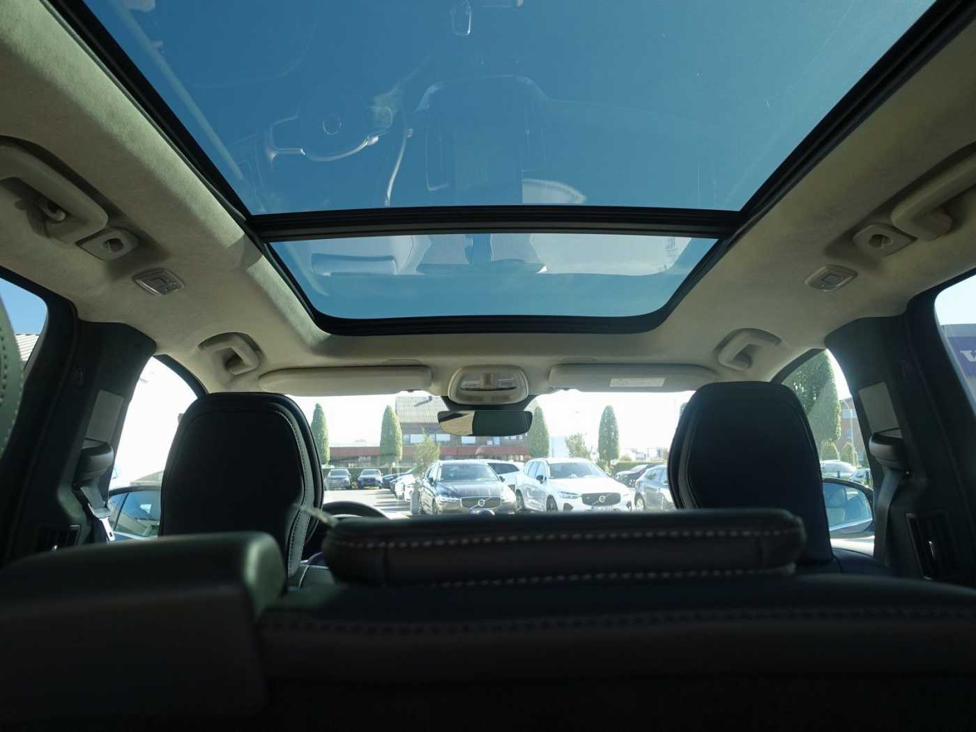 Volvo XC90 – Bild 27