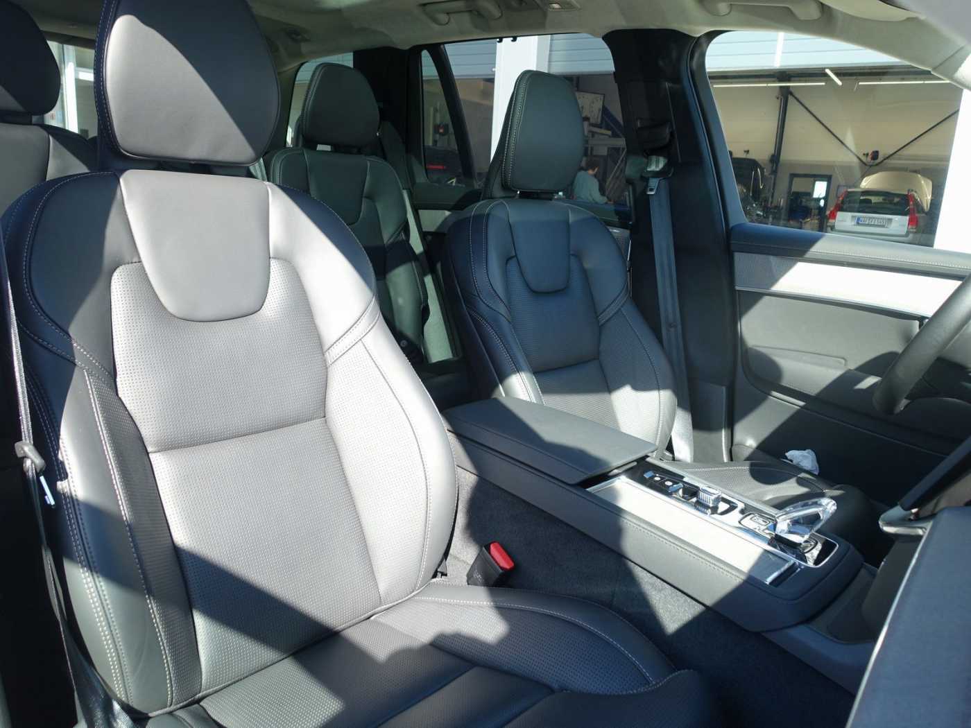 Volvo XC90 – Bild 8