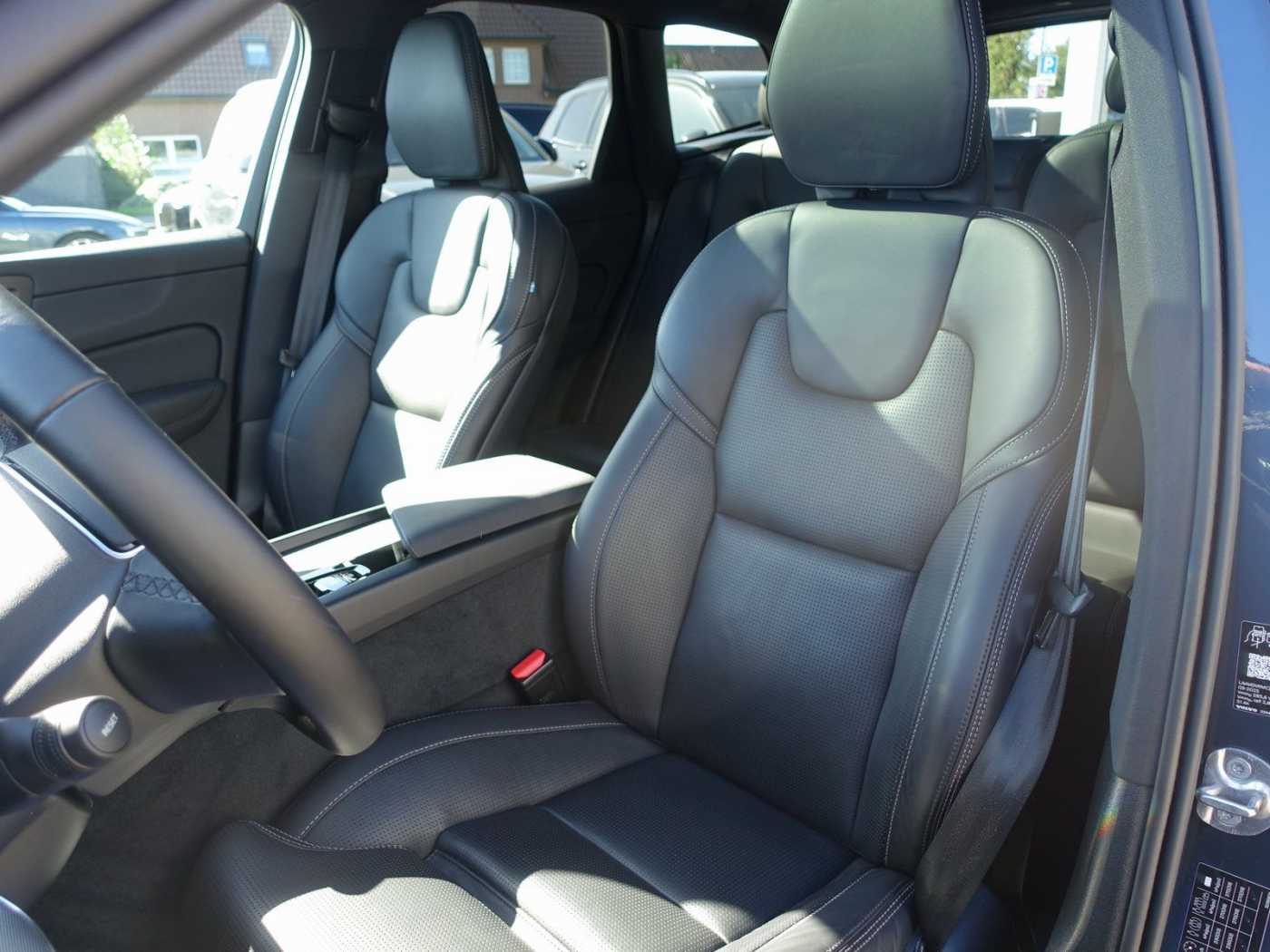 Volvo XC60 – Bild 11