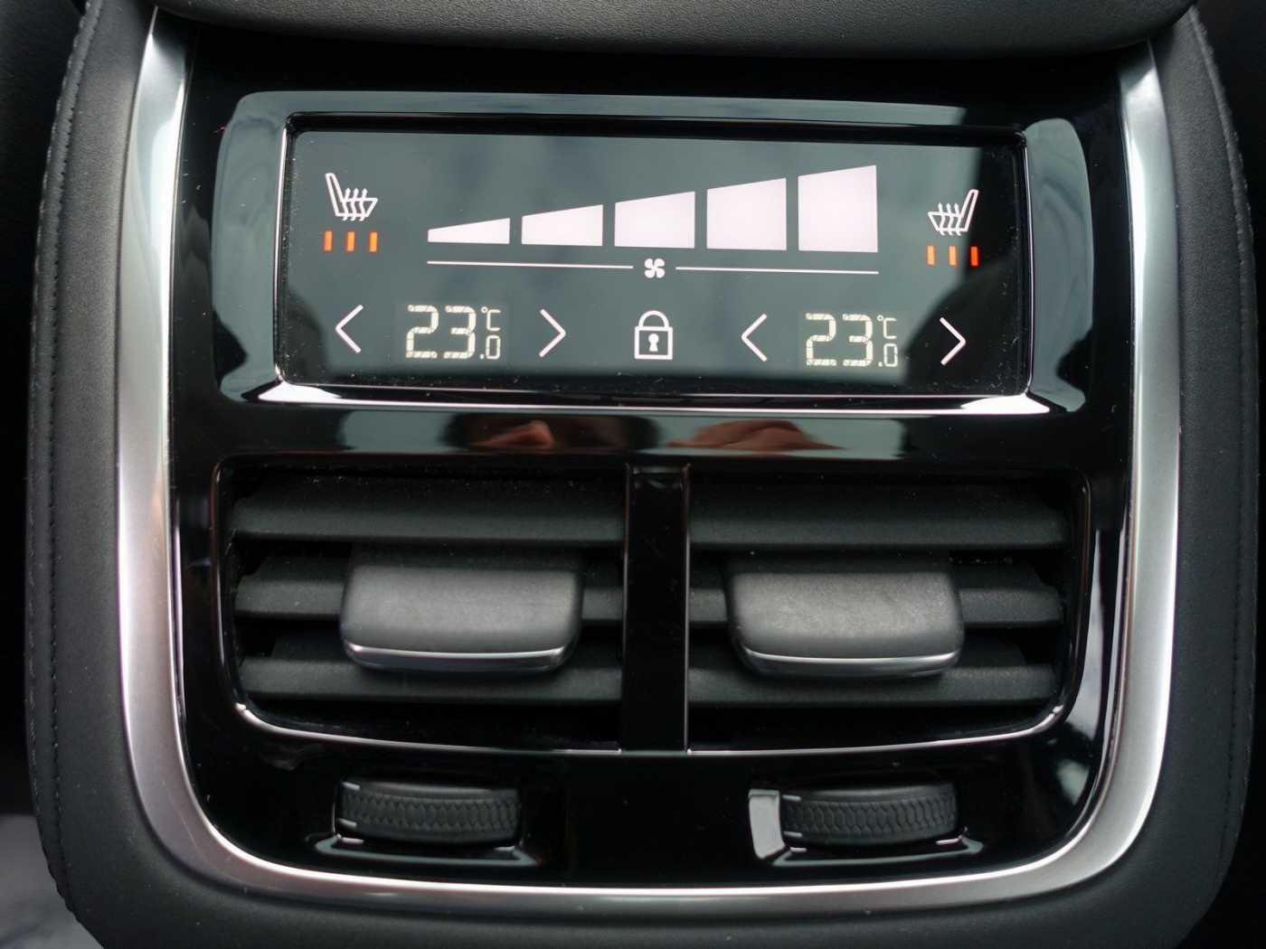 Volvo XC90 – Bild 14