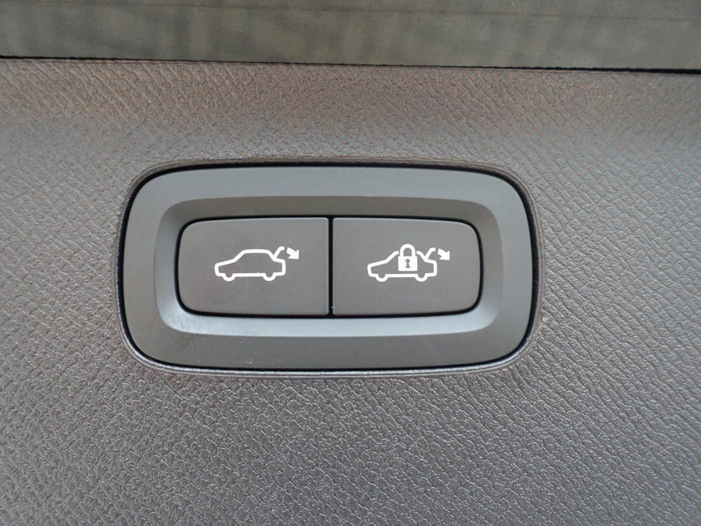 Volvo XC90 – Bild 30