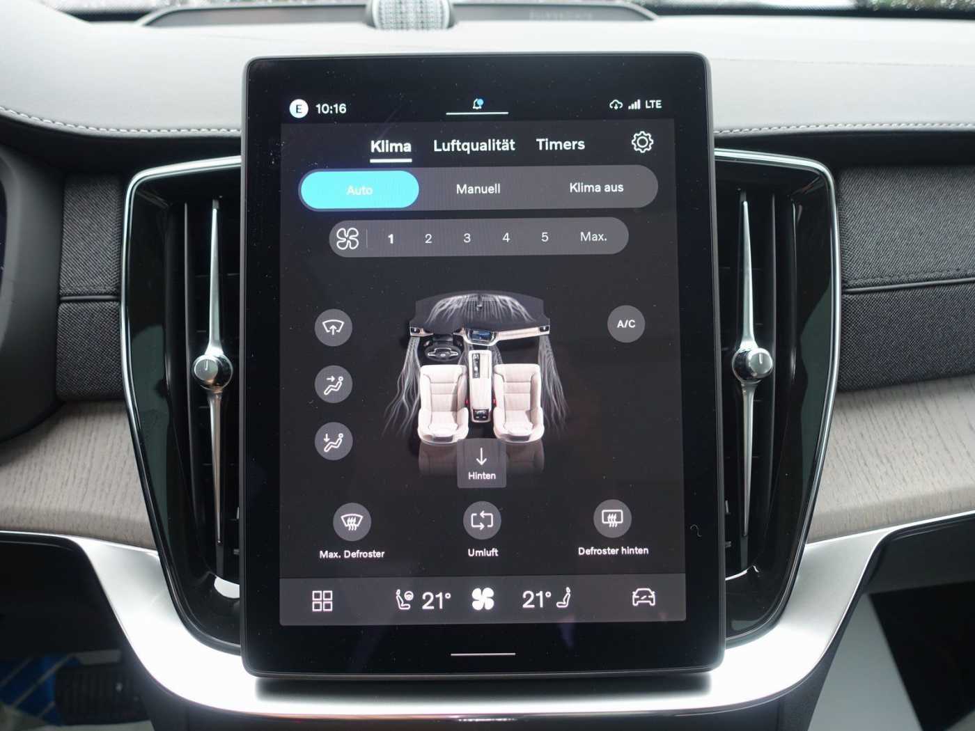 Volvo XC90 – Bild 18