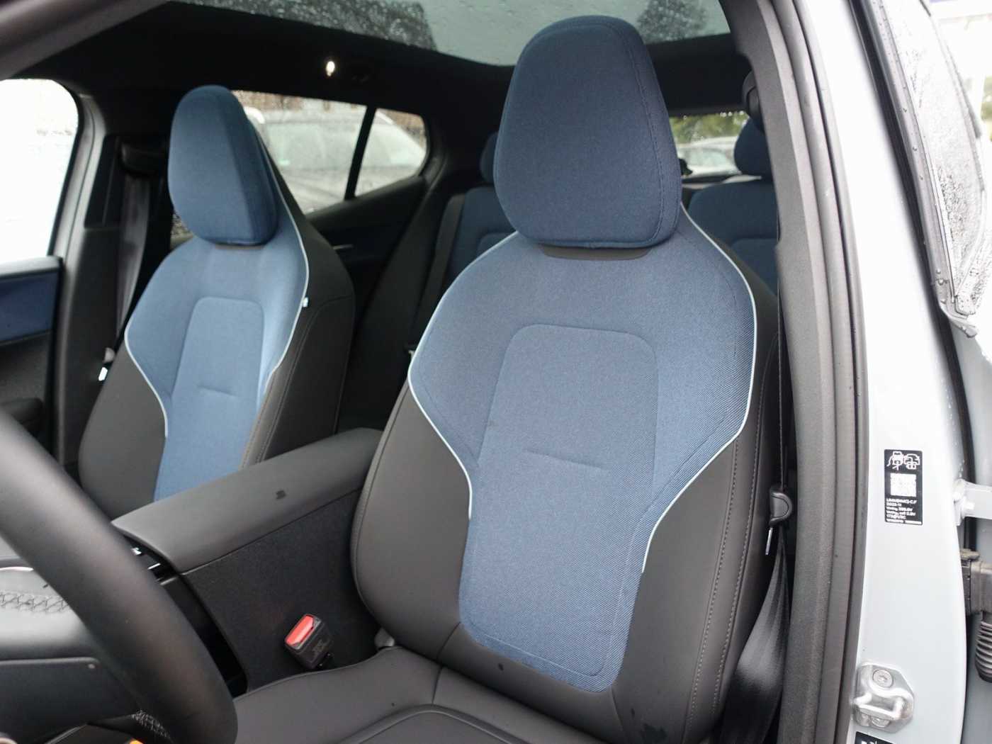 Volvo EX30 – Bild 12