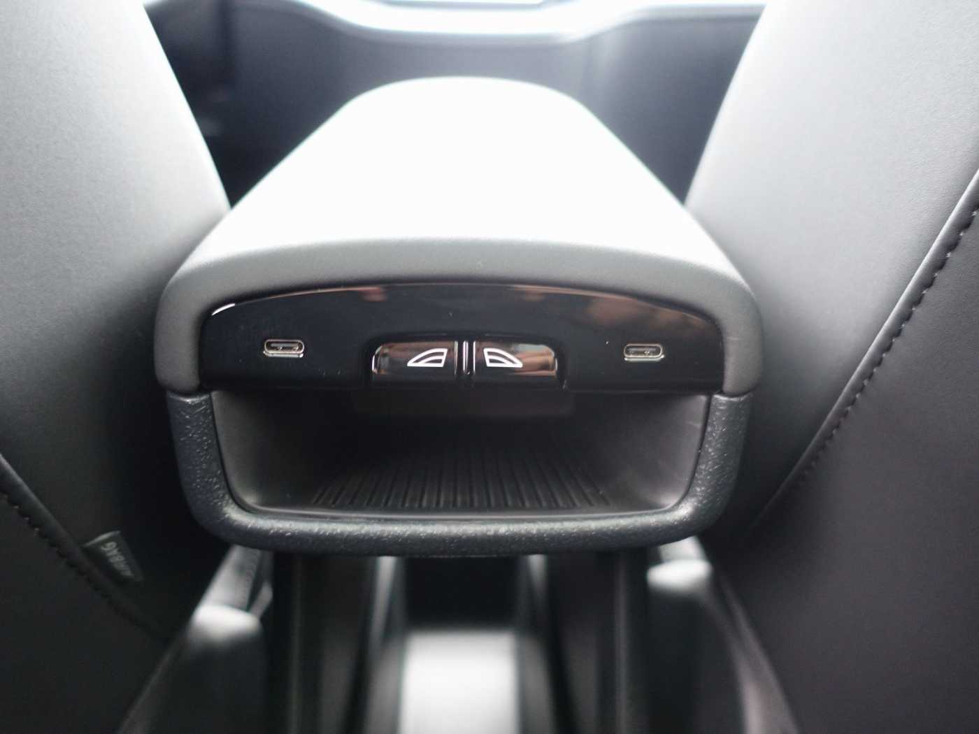 Volvo EX30 – Bild 15