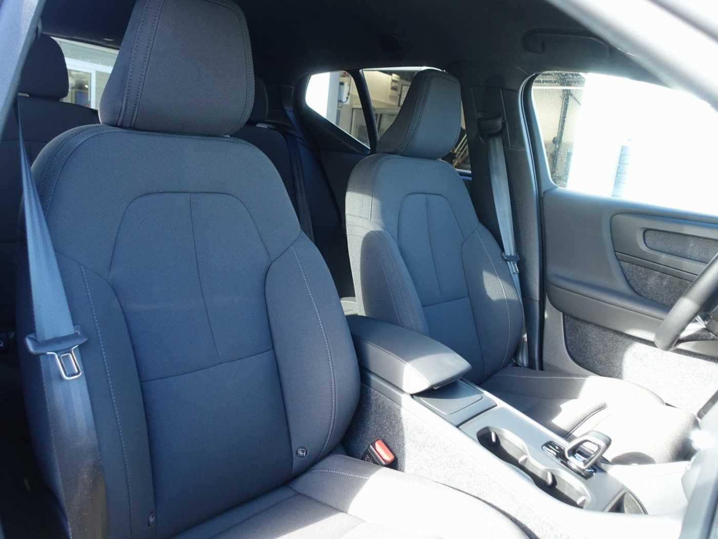 Volvo EX40 – Bild 8