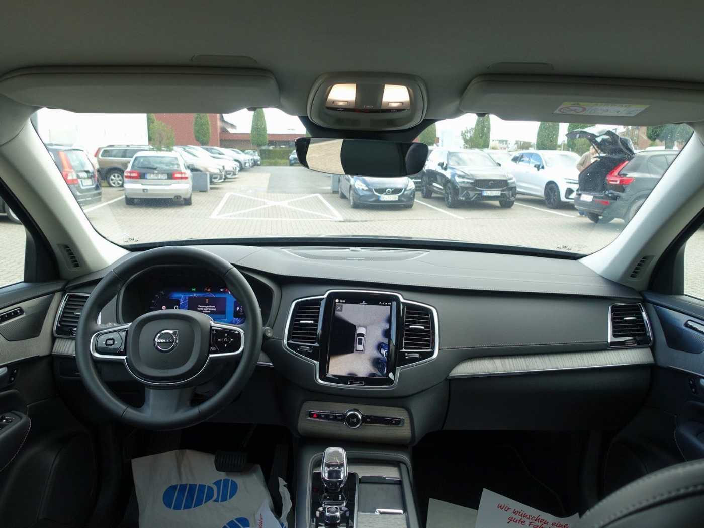 Volvo XC90 – Bild 12