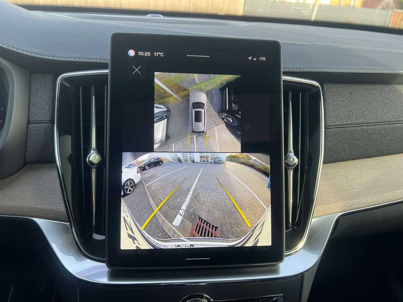 Volvo XC90 – Bild 21