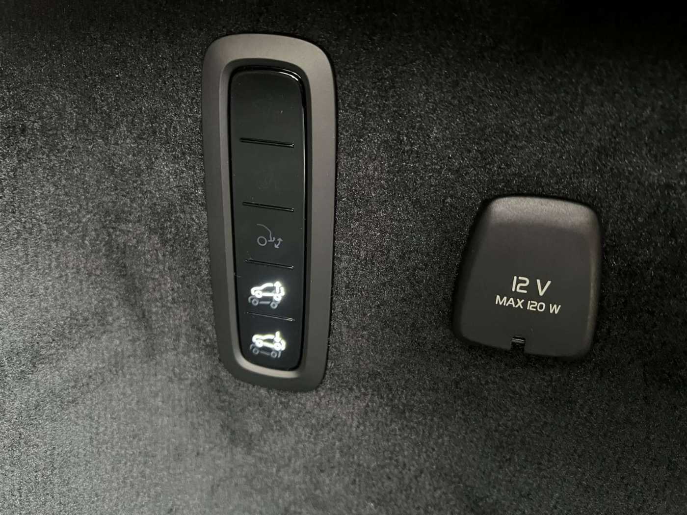 Volvo ES90 – Bild 19