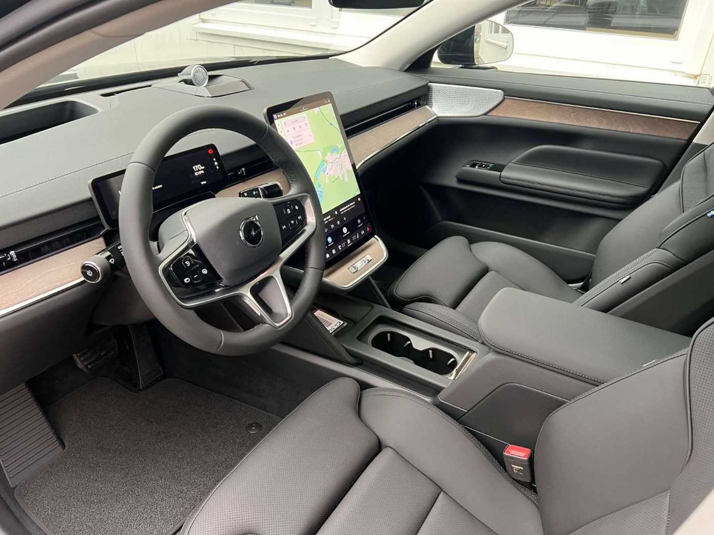 Volvo ES90 – Bild 9