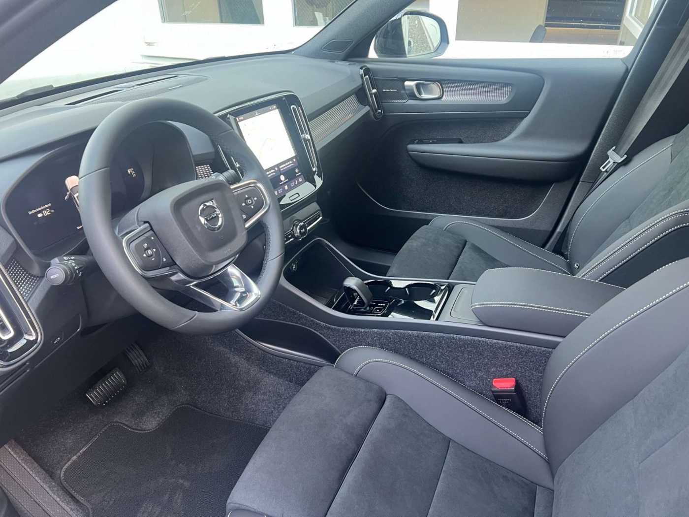 Volvo EX40 – Bild 9