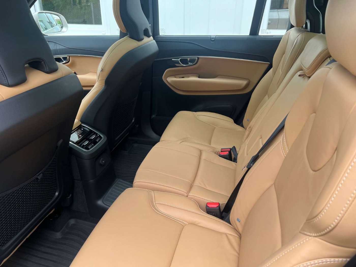 Volvo XC90 – Bild 12
