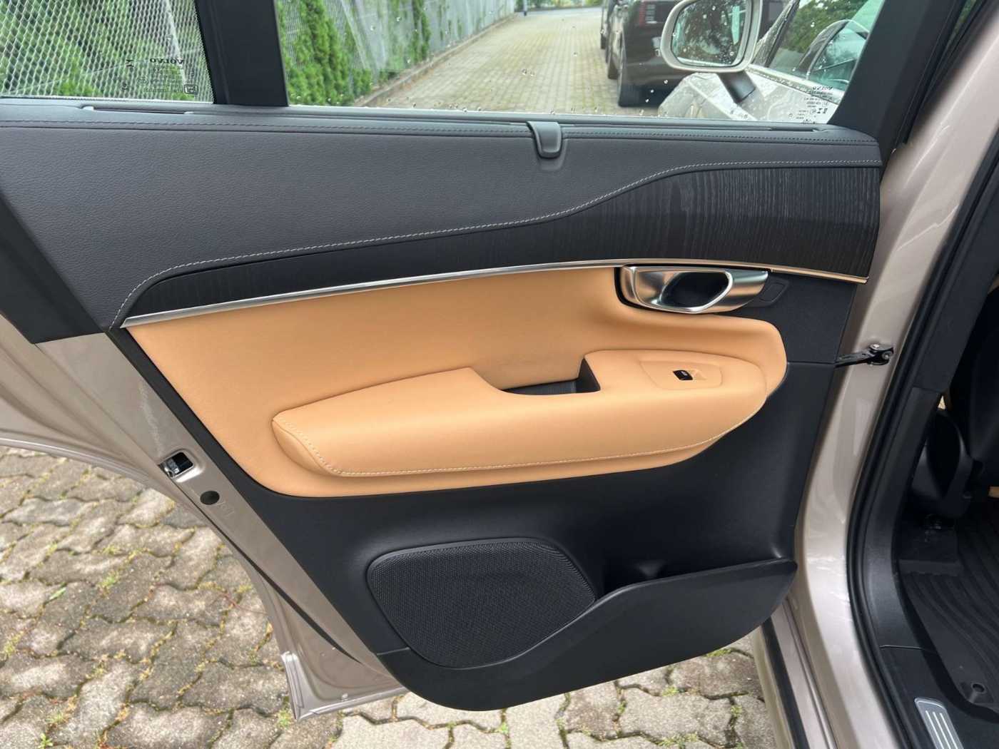 Volvo XC90 – Bild 14