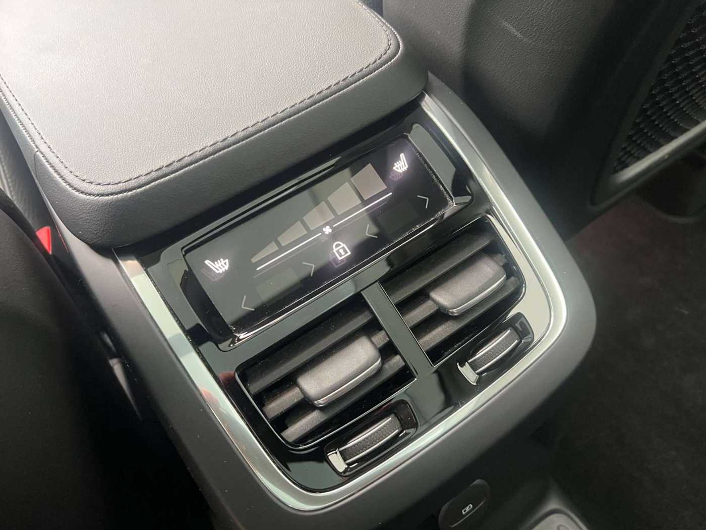 Volvo XC90 – Bild 16