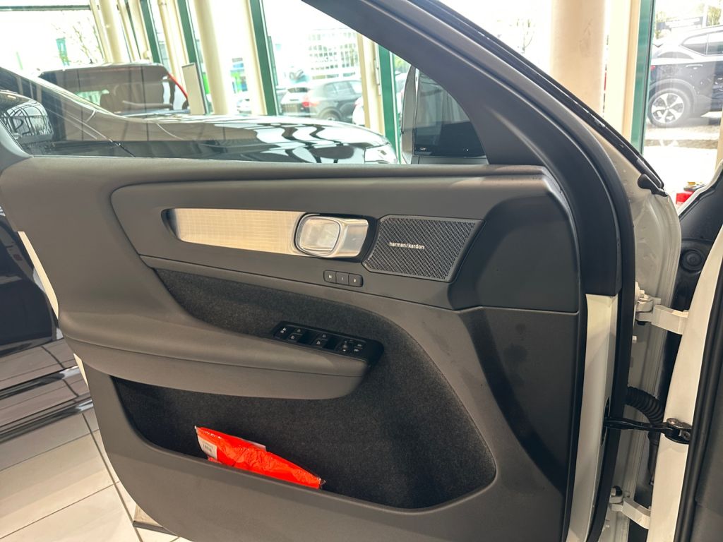 Volvo XC40 – Bild 16
