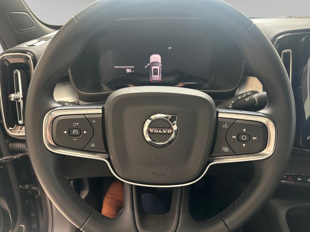 Volvo XC40 – Bild 11