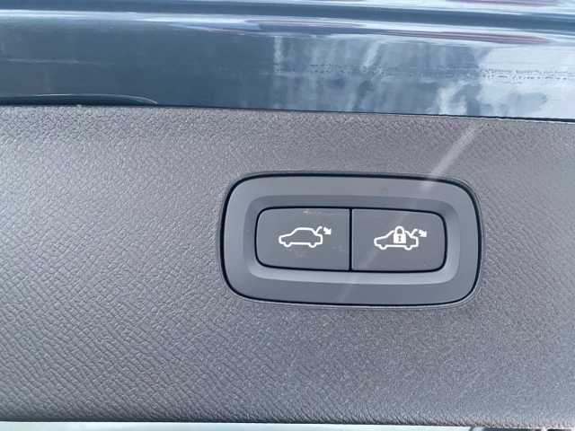 Volvo XC90 – Bild 24