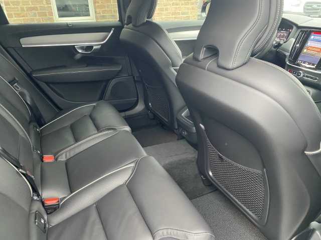 Volvo V90 Cross Country – Bild 12