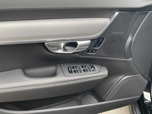Volvo V90 Cross Country – Bild 15