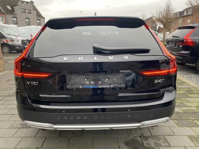 Volvo V90 Cross Country – Bild 5