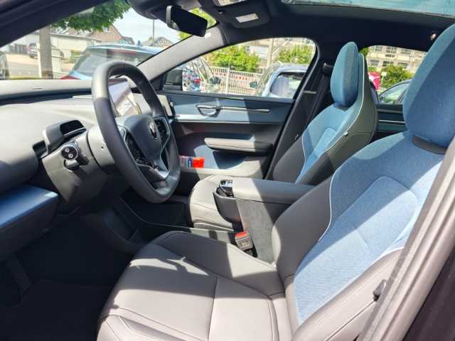 Volvo EX30 – Bild 12
