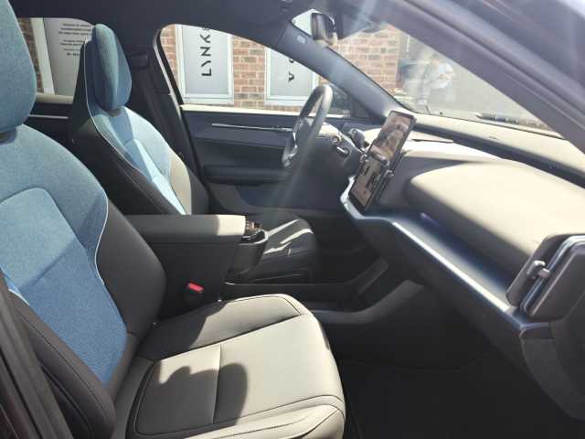 Volvo EX30 – Bild 19