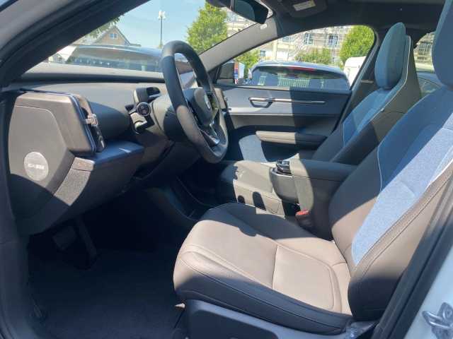 Volvo EX30 – Bild 10
