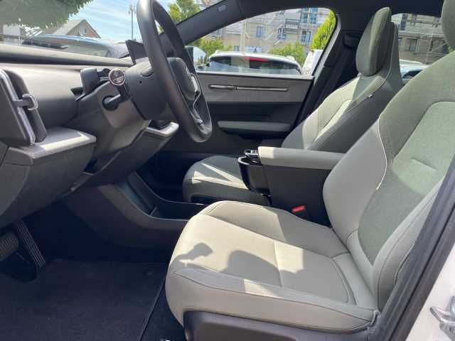 Volvo EX30 – Bild 10
