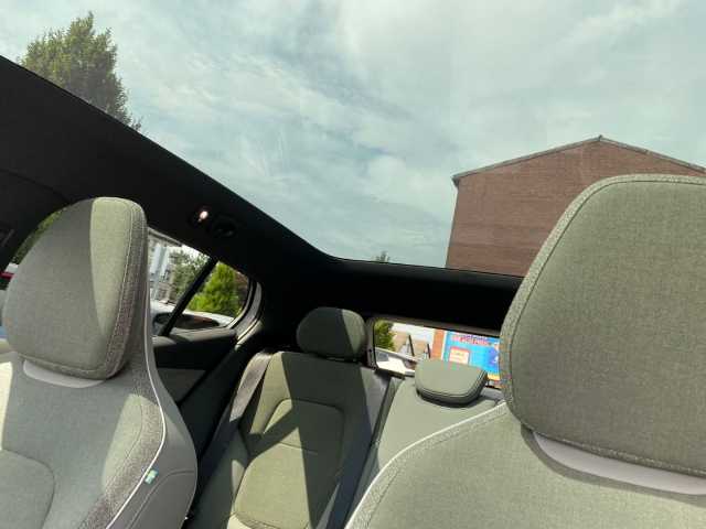 Volvo EX30 – Bild 15