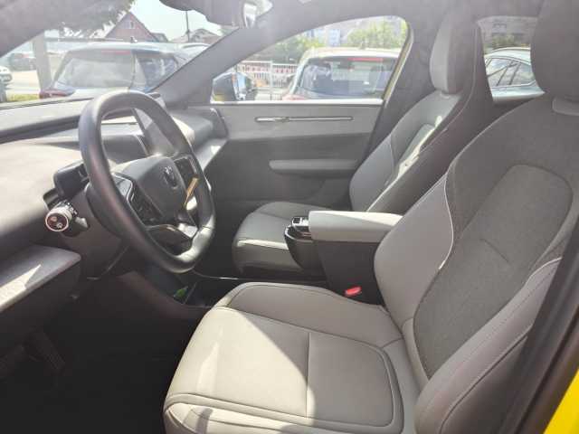 Volvo EX30 – Bild 13